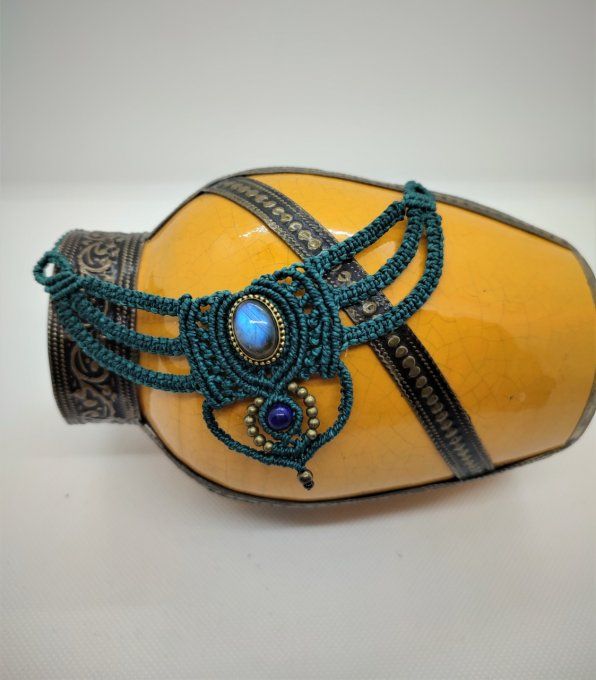 Collier amulette "Elena"
